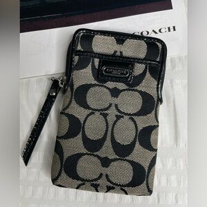 Coach Signature Black and Cream Phone Case